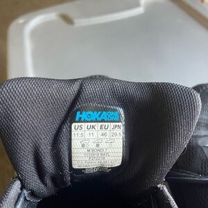 Hoka One One Black Bondi 7 Shoes